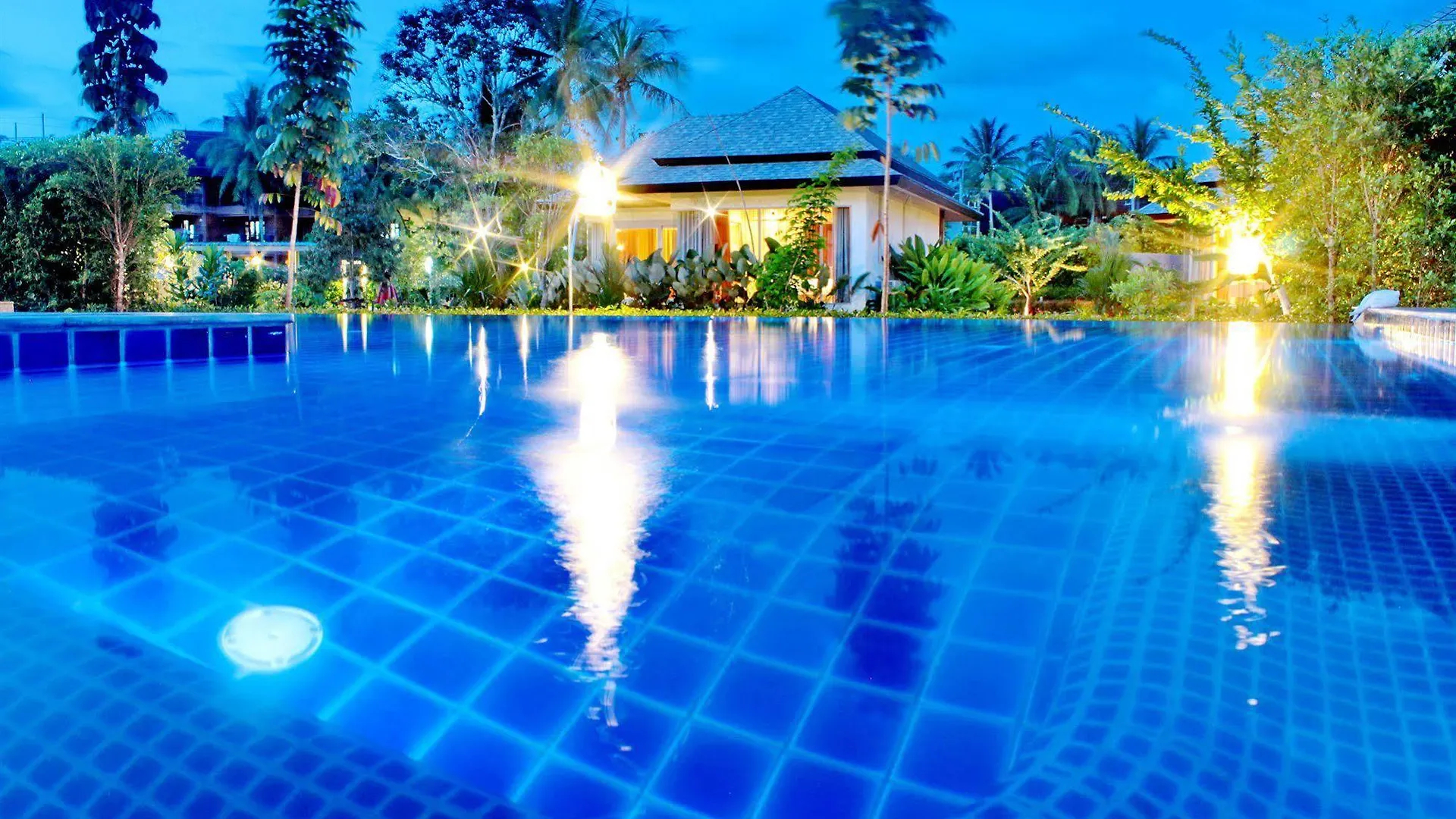 Perennial Resort Nai Yang Beach 3*, Phuket Thaïlande