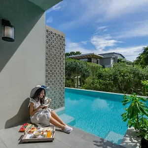 Proud Hotel, Naiyang Beach Phuket