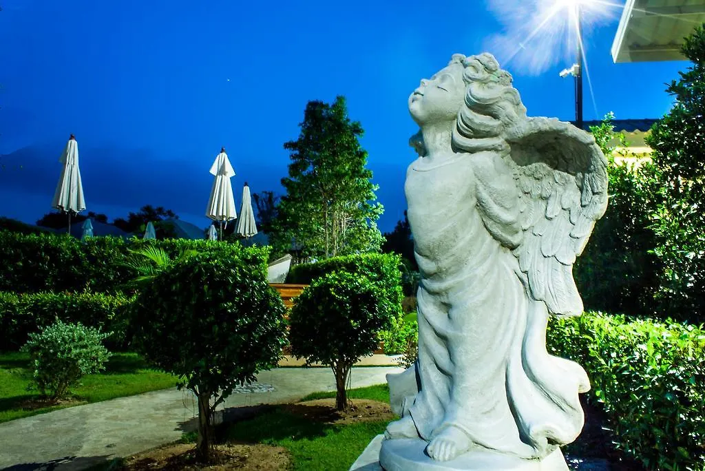 Perennial Resort Nai Yang